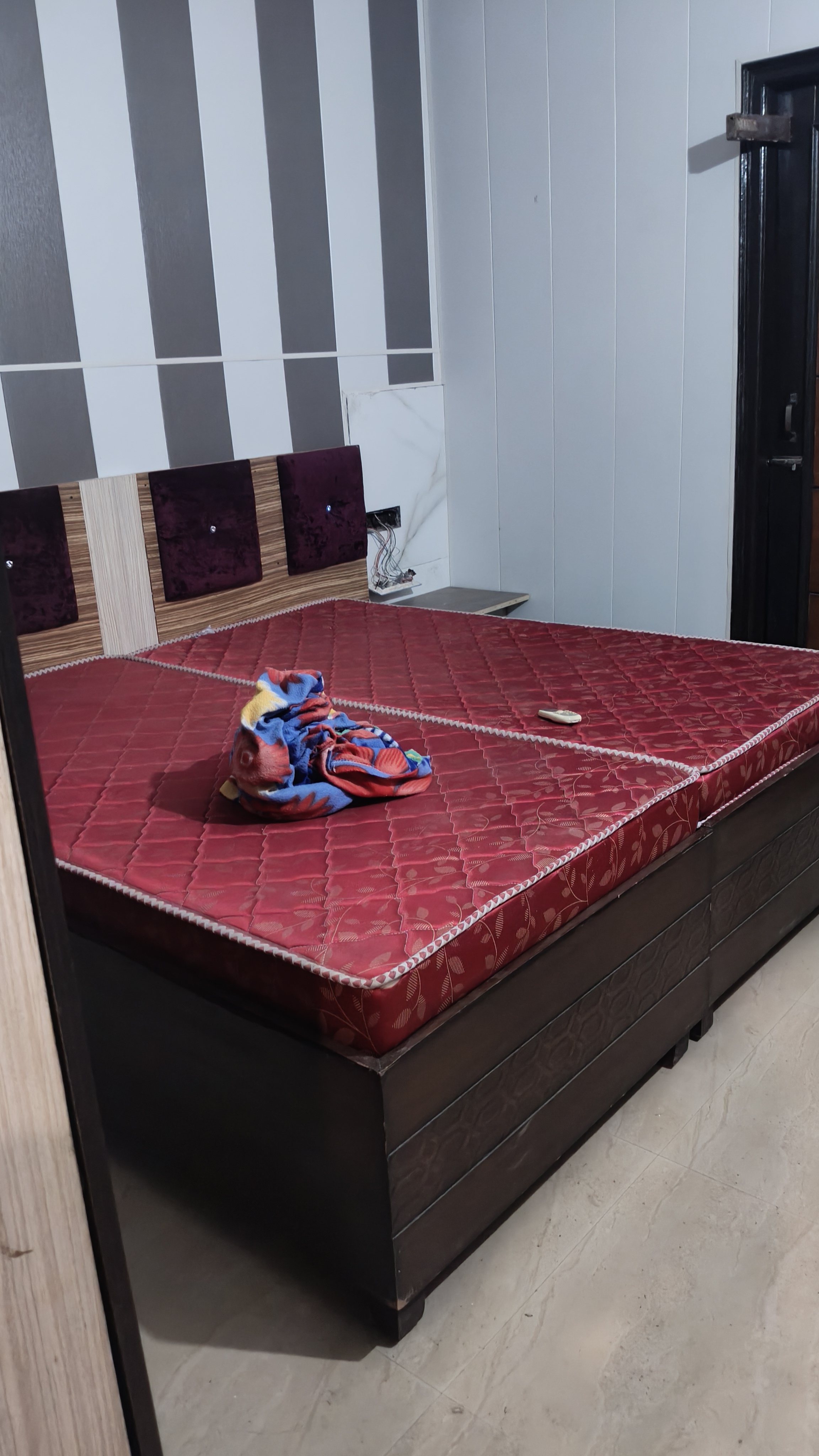 3 BHK + Extra Room Apartment For Sale in D R Estate