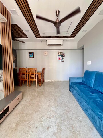 Bedroom in 1.5 BHK Apartment at Lodha Amara, Kolshet Road – for Sale