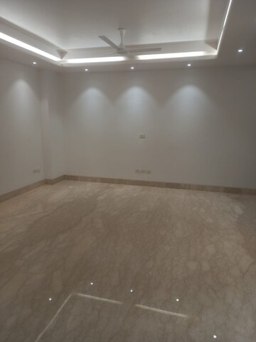 Master Bedroom in 4 BHK Builder Floor at Panchsheel Park – for Sale