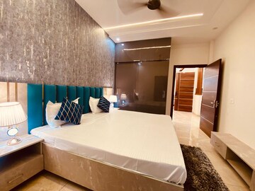 Building Lobby in 2 BHK Builder Floor at Omaxe New Chandigarh, North Mullanpur – for Rent
