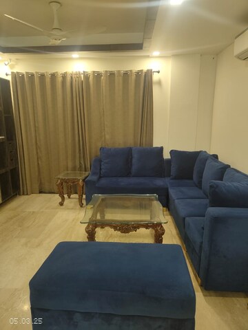 Bedroom in 4 BHK Builder Floor at Lions Society, Sector 56 – for Rent
