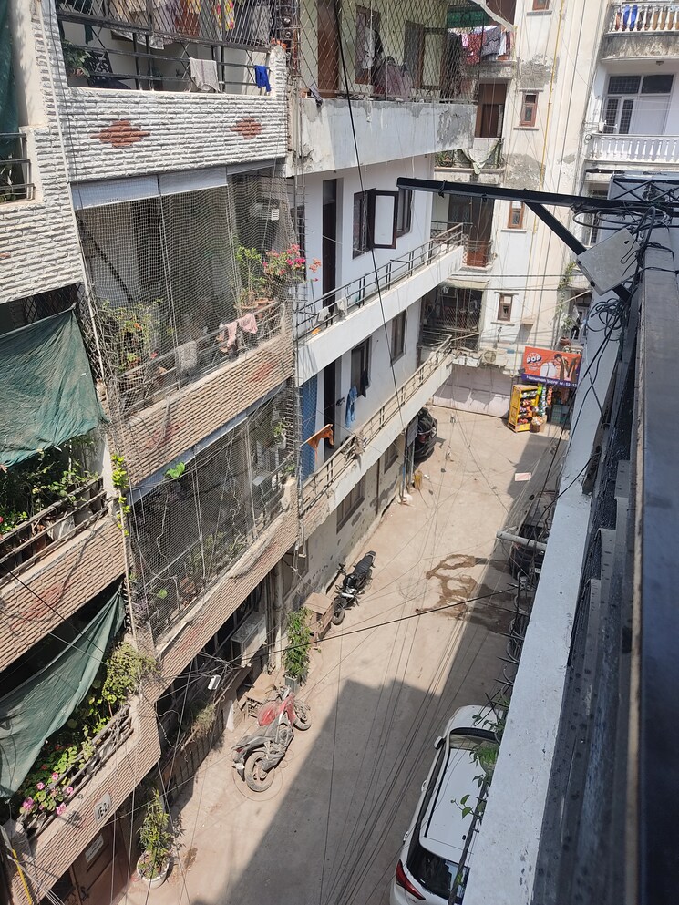 Living Room, new gupta colony 2 Bedroom 70 Sq.Yd. Builder Floor In New Gupta Colony Delhi 8478834