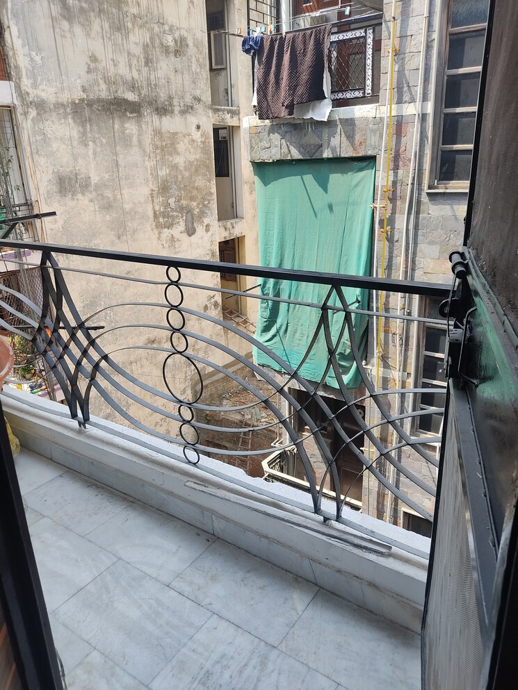 Map Location, new gupta colony 2 Bedroom 70 Sq.Yd. Builder Floor In New Gupta Colony Delhi 8478834