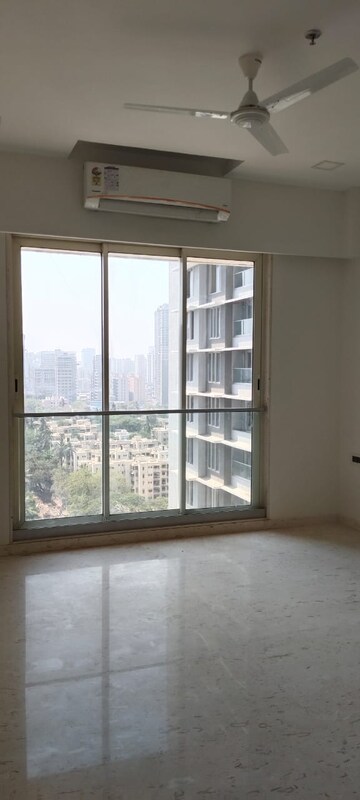 2 BHK Apartment For Rent in Sunteck Avenue 2, Goregaon West