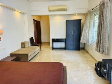 4 BHK Apartment For Rent in Ambli Road