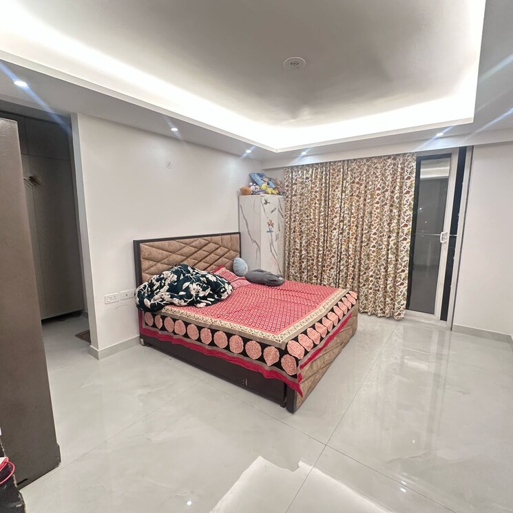 Bedroom, sector 22 3.5 Bedroom 1850 Sq.Ft. Builder Floor In Sector 22 Gurgaon 8478873