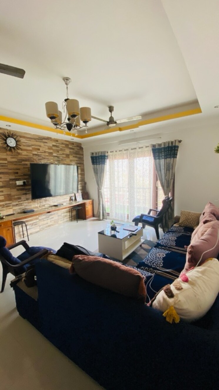 Master Bedroom, karnasree-mathrusree-silver-oak 3 Bedroom 1402 Sq.Ft. Apartment In Medahalli Bangalore 8478872