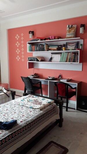 Bedroom in 3 BHK Independent House at Aliganj – for Sale