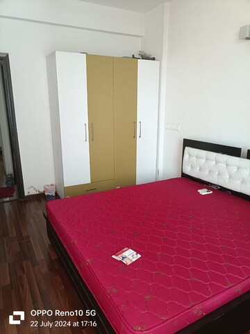 Room in  Pg at E Block Sbs Nagar – for Rent