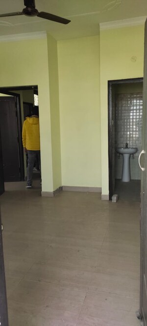 Building Lobby in 6+ BHK Independent House at Aliganj – for Sale