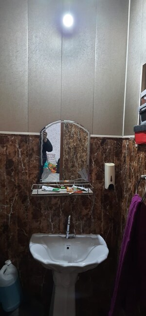 Bathroom in 6+ BHK Independent House at Aliganj – for Sale