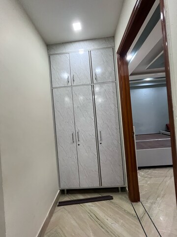 Furnished Amenities in 2 BHK Builder Floor at Sector 43 – for Rent
