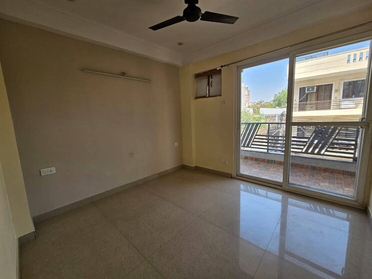 Master Bedroom, sector 7 2 Bedroom 160 Sq.Ft. Builder Floor In Sector 7 Gurgaon 8479021