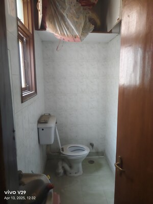 Bathroom in 3 BHK Apartment at Samanvay Apartments, Sector 56 – for Sale