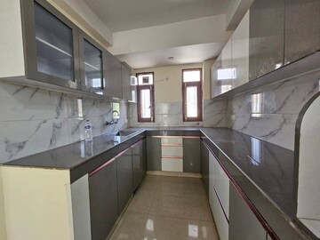2 BHK Builder Floor For Rent in Sector 40
