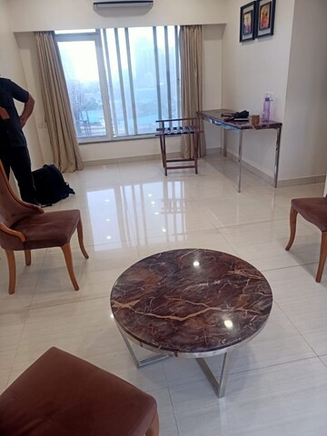 Floor Plan in 2 BHK Apartment at Magnum Tower, Parel – for Rent