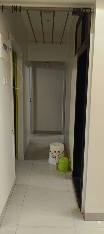Furnished Amenities in 2 BHK Apartment at Anita Nagar Chs, Kandivali East – for Rent