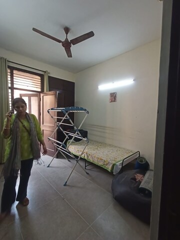 Swimming Pool in 3 BHK Builder Floor at Hope Apartments, Sector 15 – for Rent