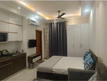 Master Bedroom in Studio Apartment at Supertech North Eye, Sector 74 – for Rent