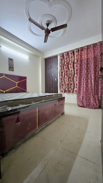 Bedroom in 1 BHK Builder Floor at Saket – for Rent