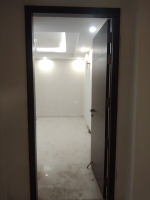 Bathroom in 3 BHK Apartment at Nidhi Exclusive Floors, Mehrauli – for Sale