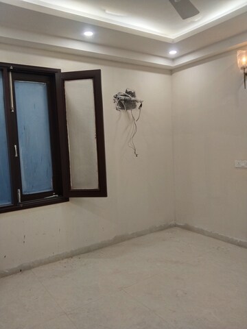 Master Bedroom in 3 BHK Apartment at Nidhi Exclusive Floors, Mehrauli – for Sale
