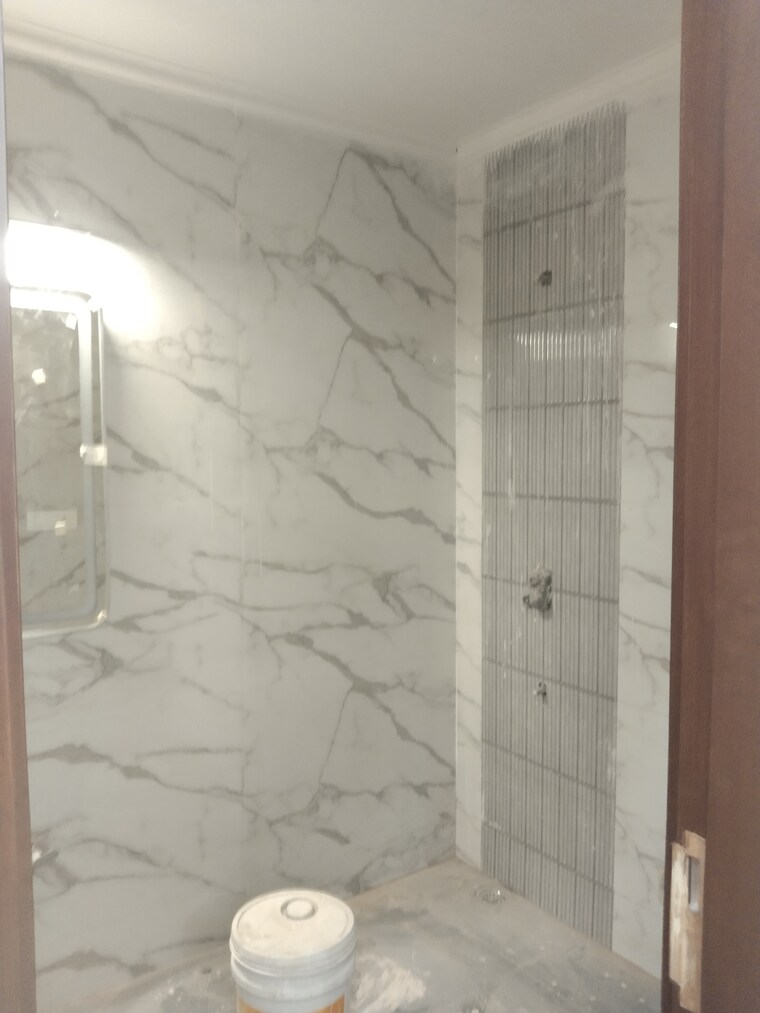 Bathroom, nidhi-exclusive-floors 3 Bedroom 1500 Sq.Ft. Apartment In Mehrauli Delhi 8479231