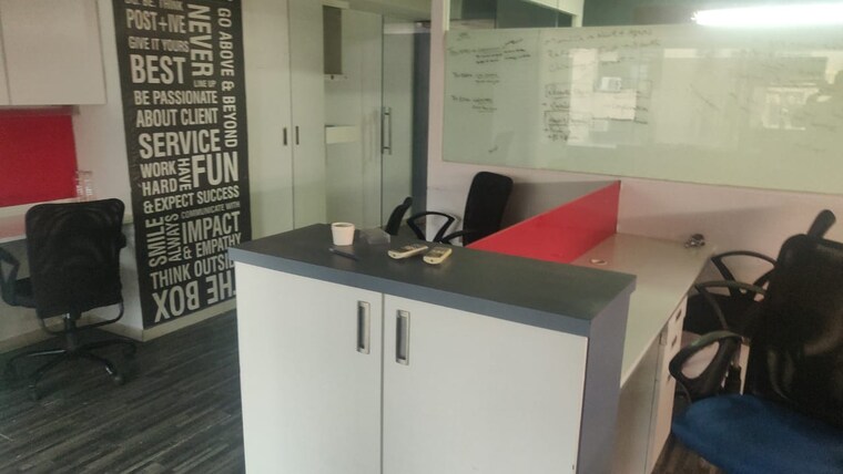 Team Area, metro-avenue-andheri-east Commercial Office Space 725 Sq.Ft. In Andheri East Mumbai 8479241