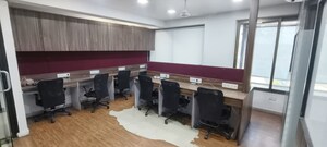  Office Space For Rent in Pranik Chambers, Andheri East
