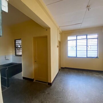 Living Room in 1 BHK Apartment at Sion – for Rent