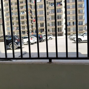 Master Plan in 3 BHK Apartment at ROF Aalayas Phase 2, Sector 102 – for Rent