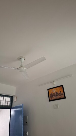 Floor Plan in 1.5 BHK Apartment at Sector 10 Greater Noida – for Sale