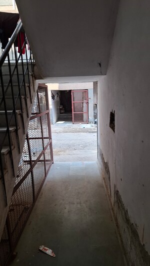 Living Room in 1.5 BHK Apartment at Sector 10 Greater Noida – for Sale