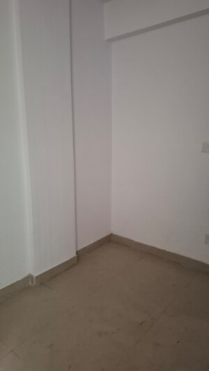 Floor Plan in 1.5 BHK Apartment at Sector 10 Greater Noida – for Sale