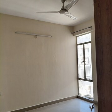 Master Bedroom in 2 BHK Apartment at Suncity Avenue 102, Sector 102 – for Rent