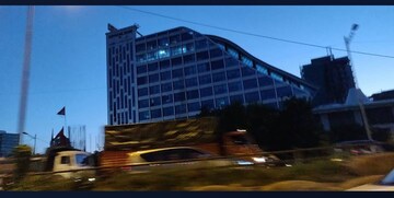  Office Space For Rent in Express Zone, Malad East