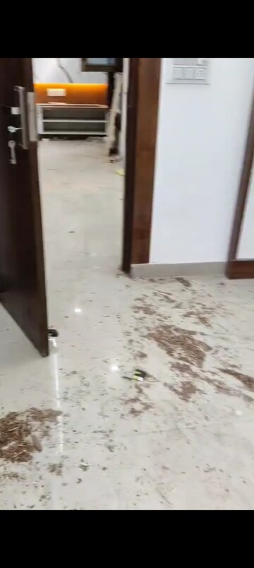 Master Bedroom in 1 BHK Builder Floor at Vaishali Sector 2 – for Sale
