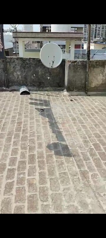 Living Room in 1 BHK Builder Floor at Vaishali Sector 2 – for Sale
