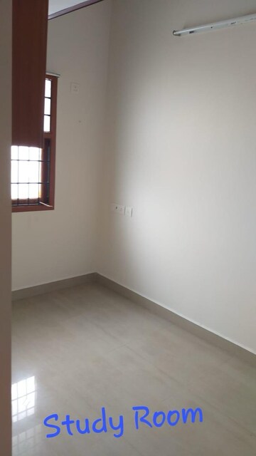 Room in 2.5 BHK Apartment at Mangalam Moonlight, Ambattur – for Sale