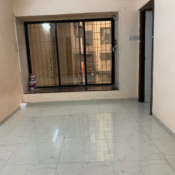 Room in 1 BHK Apartment at Chand Ganga, Kanti Park – for Rent