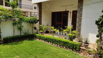 Kitchen in 3.5 BHK Independent House at Sector 29 – for Rent