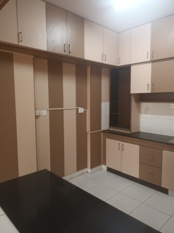 Kitchen in 3.5 BHK Apartment at Unitech Heritage Estate, Yelahanka – for Rent