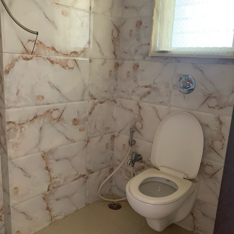 Bathroom, shimpoli 2 Bedroom 710 Sq.Ft. Apartment In Shimpoli Mumbai 8479358