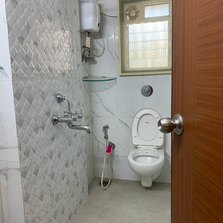 Bathroom, shimpoli 2 Bedroom 710 Sq.Ft. Apartment In Shimpoli Mumbai 8479358