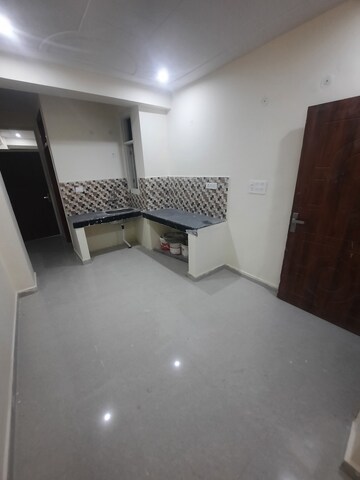 2 BHK Apartment For Rent in Bindal Enclave, Phi Iv Greater Noida