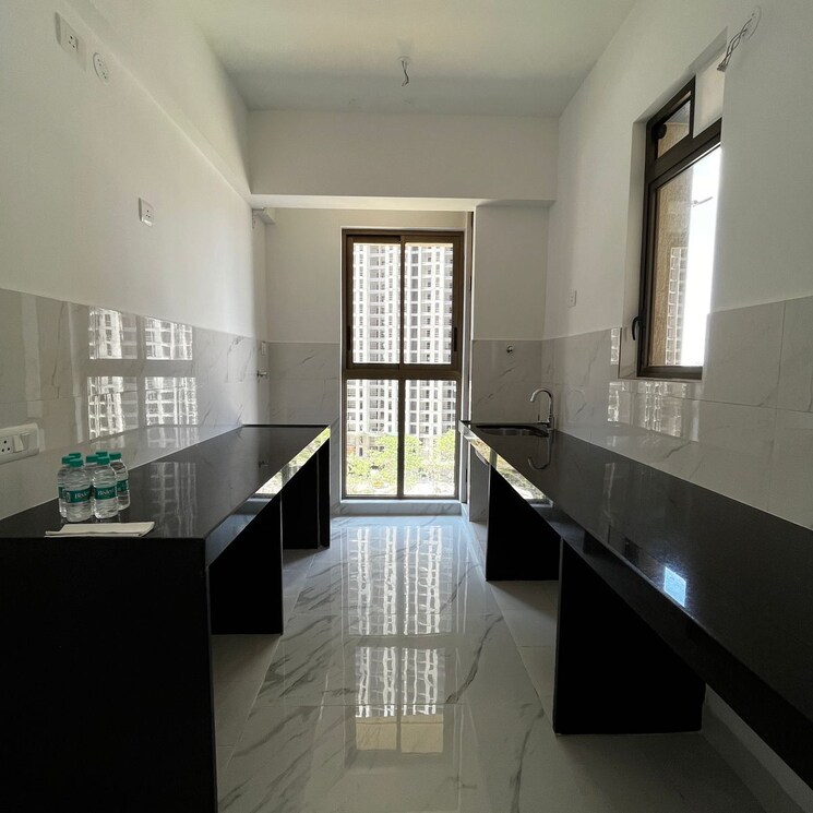 Kitchen, raymond-ten-x-habitat 1.5 Bedroom 515 Sq.Ft. Apartment In Swastik Garden Thane 8479554