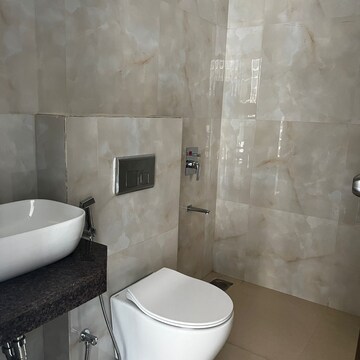 Bathroom in 3.5 BHK Apartment at Auralis The Twins, Louis Wadi – for Sale