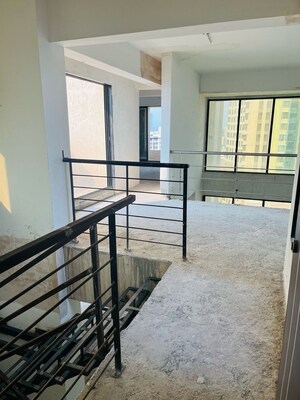 5 BHK Penthouse – Map Location View at Blue Mountains, Malad East - for Sale