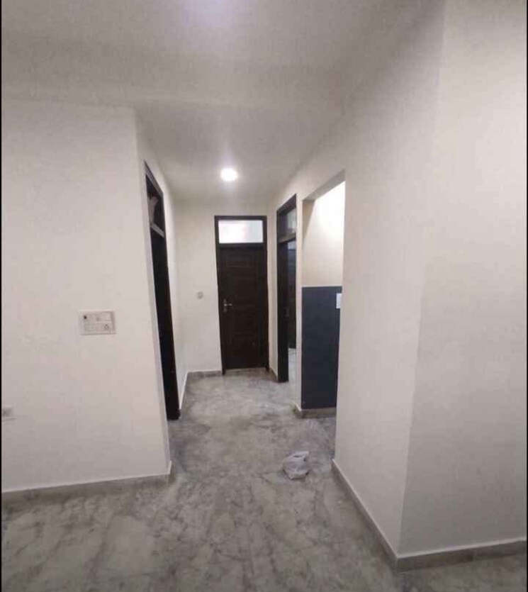 Room, meet-apartments 2 Bedroom 450 Sq.Ft. Builder Floor In Burari Delhi 8479570