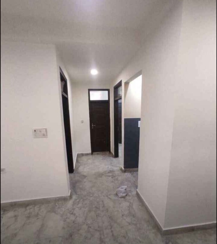 Room, meet-apartments 2 Bedroom 450 Sq.Ft. Builder Floor In Burari Delhi 8479570